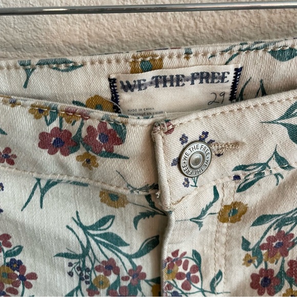 Free People We The Free Rare Just Float On Dandelion Floral Bell Bottom Pants - Picture 5 of 6